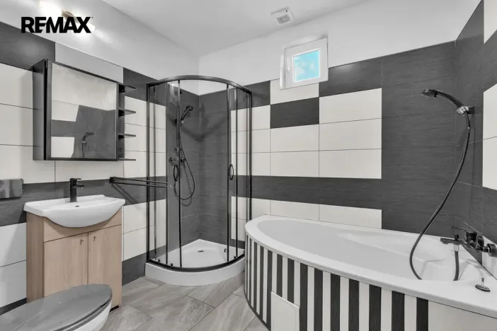Prodej rodinného domu, Mladé Buky - Kalná Voda, 111 m2