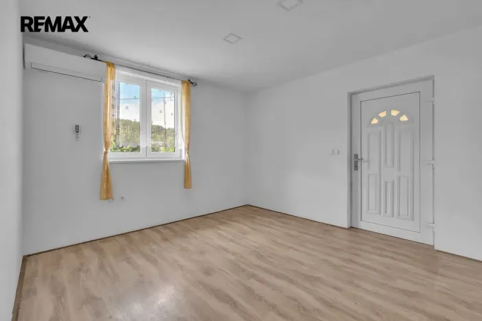 Prodej rodinného domu, Mladé Buky - Kalná Voda, 111 m2