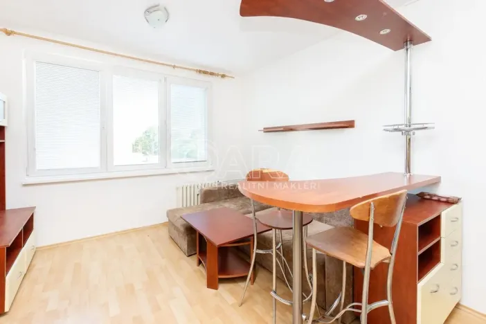 Pronájem bytu 1+1, Tábor, Leskovická, 37 m2