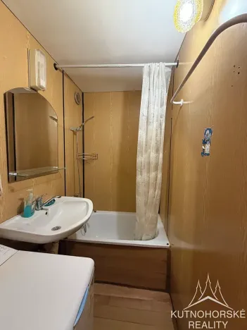 Pronájem bytu 2+kk, Kutná Hora, Dolní, 43 m2