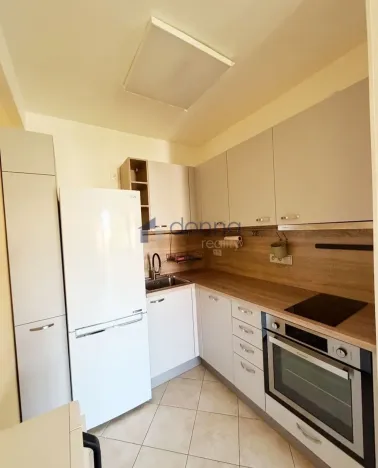 Pronájem bytu 2+kk, Praha, Na vápenném, 32 m2