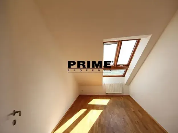 Pronájem kanceláře, Praha - Smíchov, 168 m2