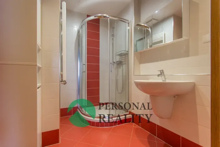 Prodej bytu 1+kk, Praha - Stodůlky, Na Výrovně, 37 m2