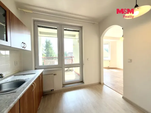 Pronájem bytu 2+1, Praha, U štěpu, 54 m2