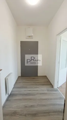 Prodej bytu 2+kk, Hevlín, 73 m2