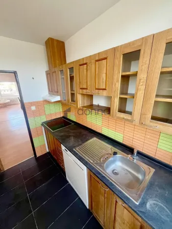 Pronájem bytu 3+1, Praha, Jednořadá, 90 m2