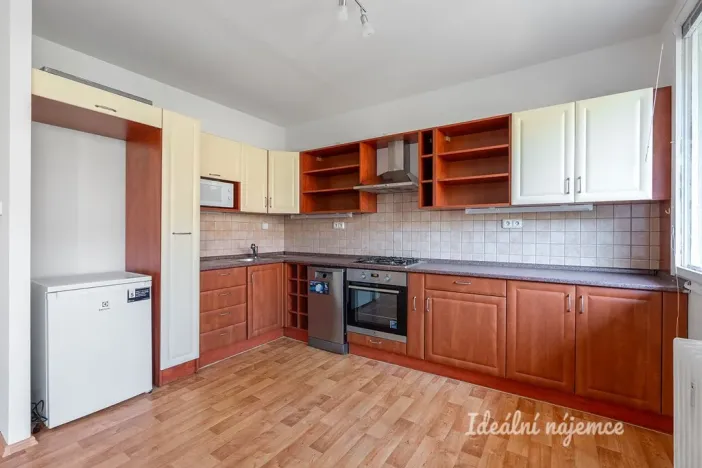 Pronájem bytu 4+kk, Praha - Prosek, Mimoňská, 67 m2