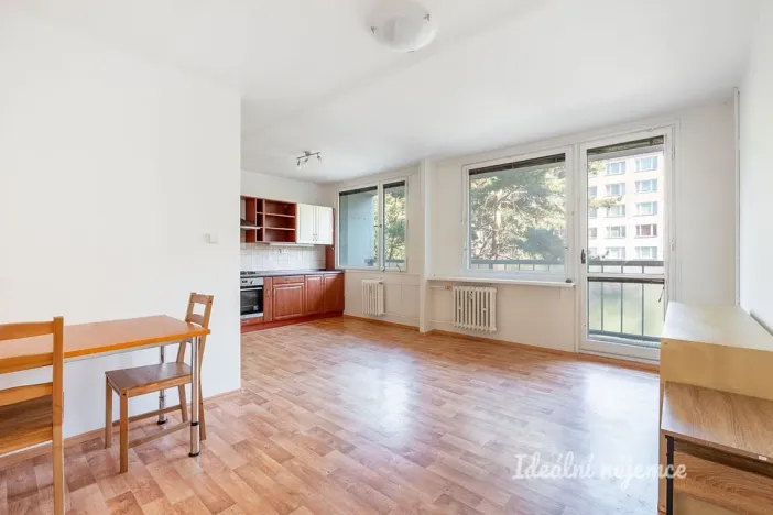 Pronájem bytu 4+kk, Praha - Prosek, Mimoňská, 67 m2