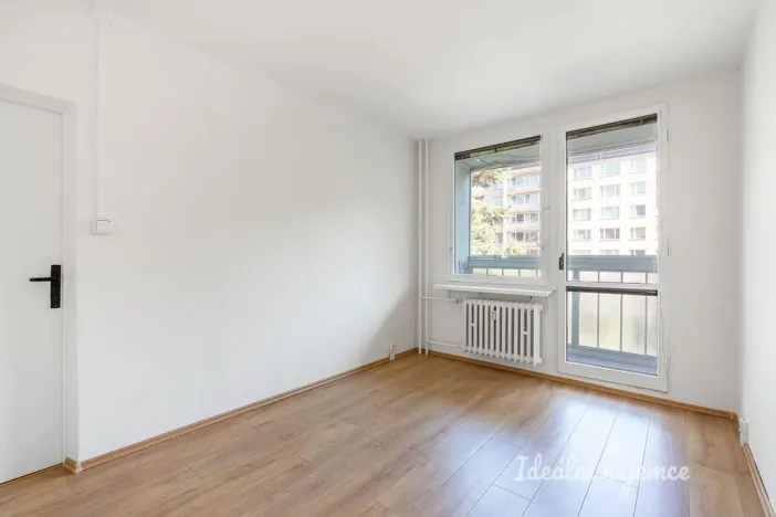 Pronájem bytu 4+kk, Praha - Prosek, Mimoňská, 67 m2
