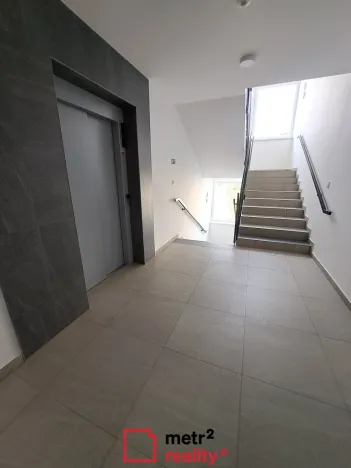 Pronájem bytu 1+kk, Olomouc, Topolová, 33 m2