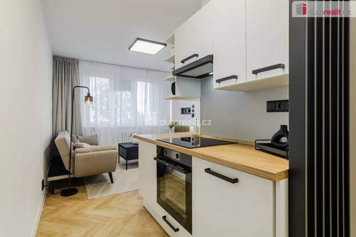 Prodej bytu 2+1, Sokolov, Mánesova, 61 m2