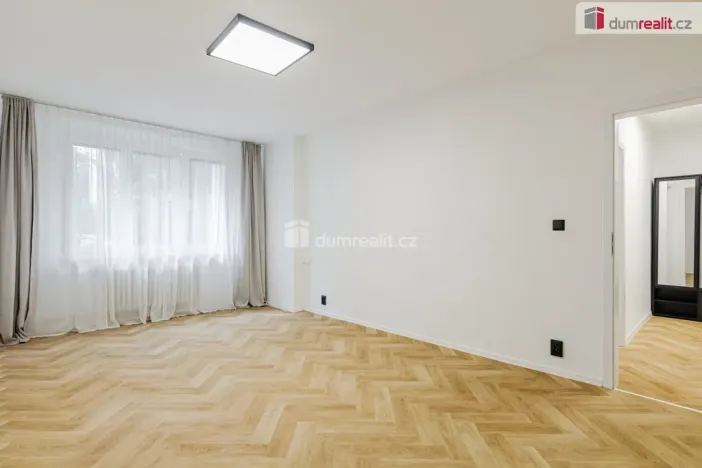 Prodej bytu 2+1, Sokolov, Mánesova, 61 m2