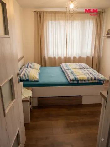 Prodej bytu 2+1, Jílové - Kamenná, Školní, 59 m2