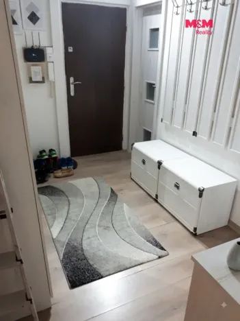 Prodej bytu 2+1, Jílové - Kamenná, Školní, 59 m2