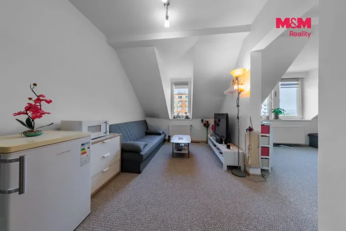 Prodej rodinného domu, Karlovy Vary - Doubí, Nová, 100 m2