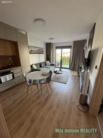 Pronájem bytu 2+kk, Praha - Bohnice, Pekařova, 53 m2