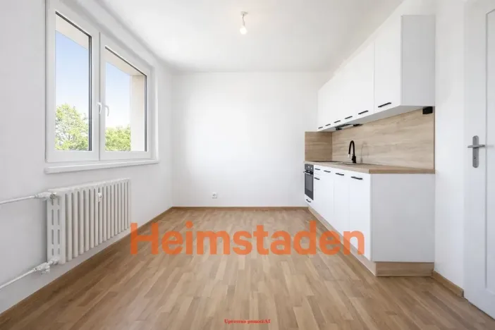 Pronájem bytu 1+kk, Karviná - Hranice, Slovenská, 35 m2