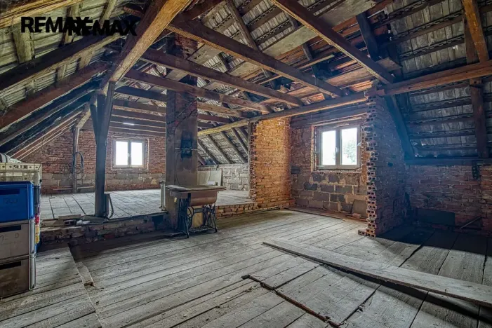 Prodej rodinného domu, Koberovy, 159 m2