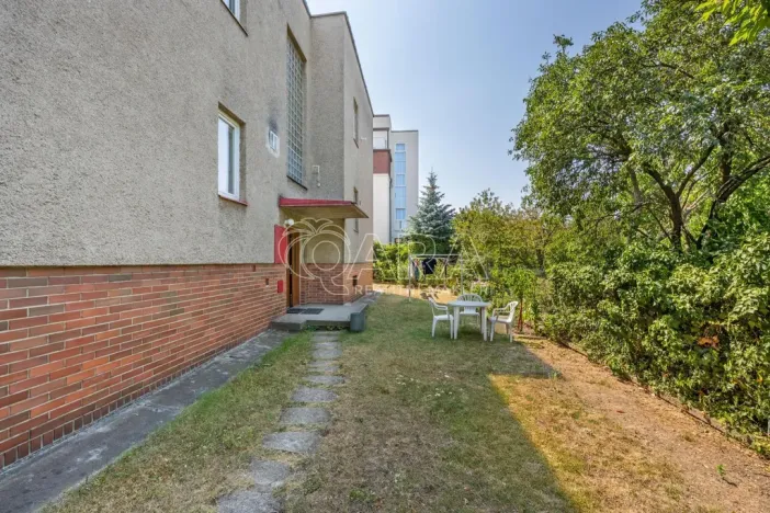 Pronájem bytu 3+1, Praha - Podolí, Na Klaudiánce, 74 m2