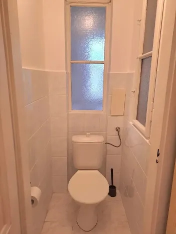 Pronájem bytu 1+kk, Praha - Holešovice, Tovární, 31 m2