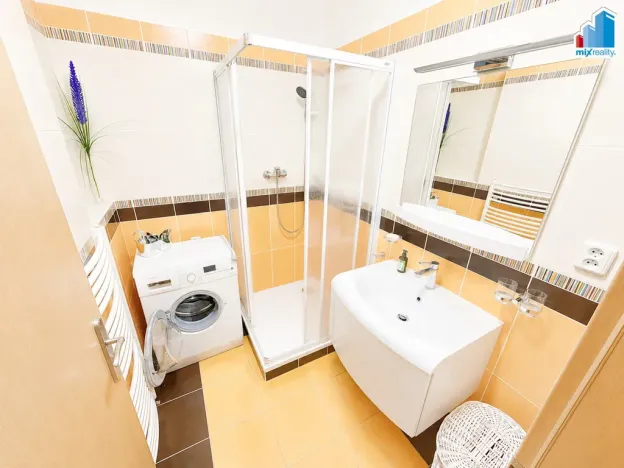 Pronájem bytu 2+kk, Praha - Hostivař, Rižská, 45 m2