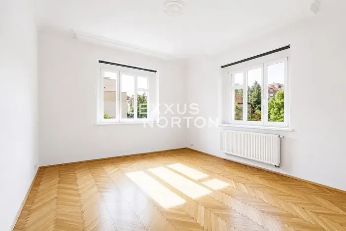 Pronájem vily, Praha - Smíchov, Fráni Šrámka, 413 m2