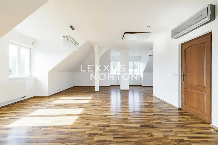 Pronájem vily, Praha - Smíchov, Fráni Šrámka, 413 m2