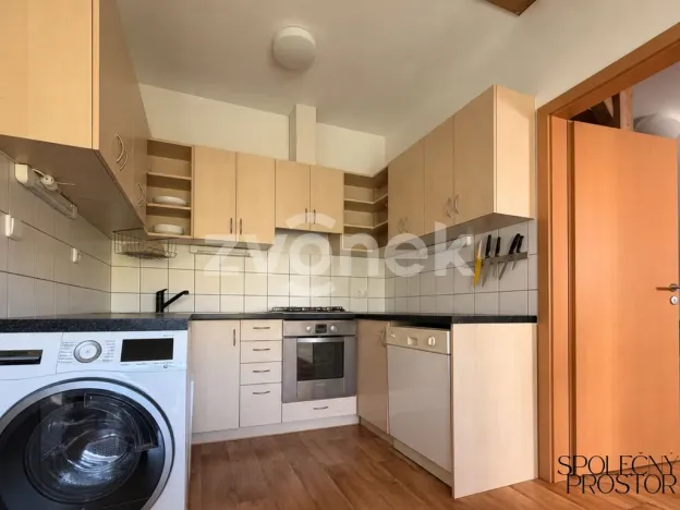 Pronájem bytu 1+kk, Zlín, 2. května, 90 m2