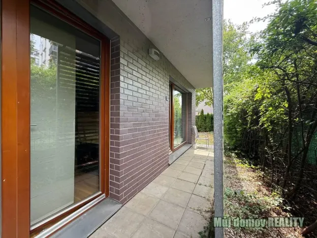 Pronájem bytu 3+kk, Praha - Hrdlořezy, Nad Smetankou, 89 m2
