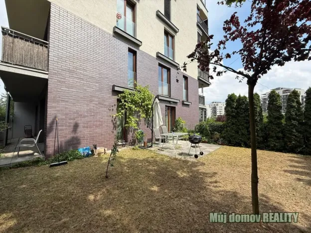 Pronájem bytu 3+kk, Praha - Hrdlořezy, Nad Smetankou, 89 m2