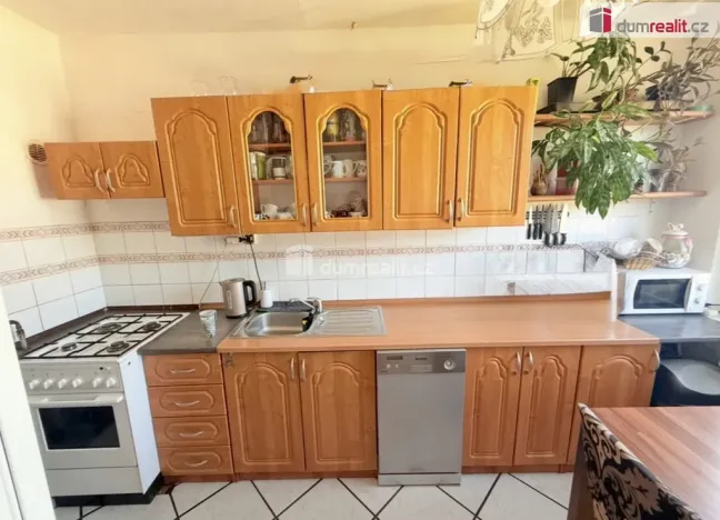 Pronájem bytu 3+1, Ústí nad Labem - Krásné Březno, Neštěmická, 68 m2