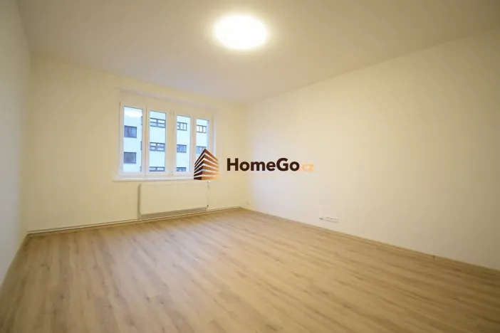 Pronájem bytu 2+1, Praha - Nusle, U gymnázia, 56 m2