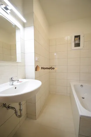 Pronájem bytu 2+1, Praha - Nusle, U gymnázia, 56 m2