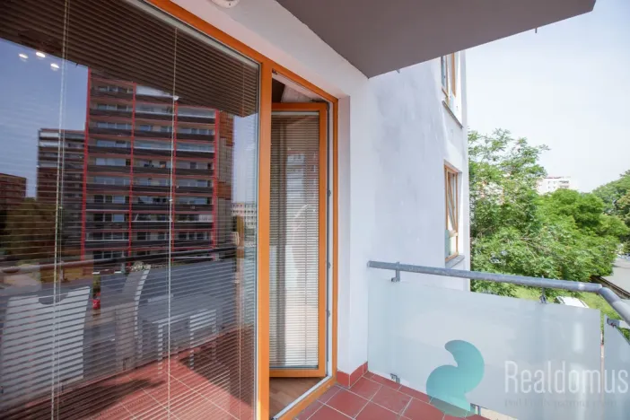 Pronájem bytu 3+kk, Praha, Srbínská, 75 m2
