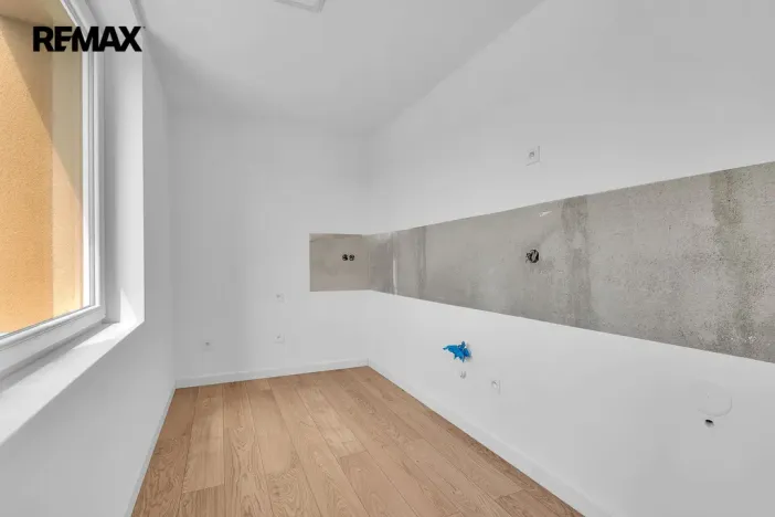 Prodej bytu 3+1, Lužany, 77 m2