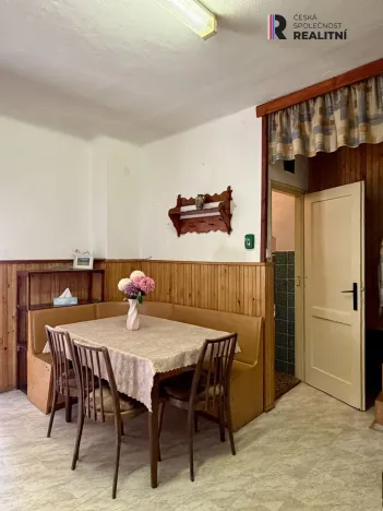 Prodej rodinného domu, Chrást, 132 m2