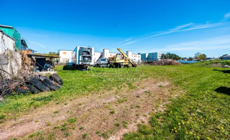 Prodej komerčního pozemku, Mlékojedy, 1000 m2