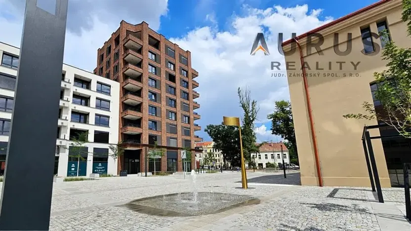 Pronájem bytu 2+kk, Praha - Nusle, Bělehradská, 60 m2