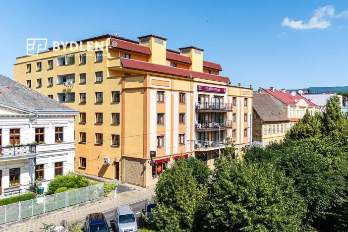 Pronájem bytu 3+kk, Teplice, U Nových lázní, 100 m2