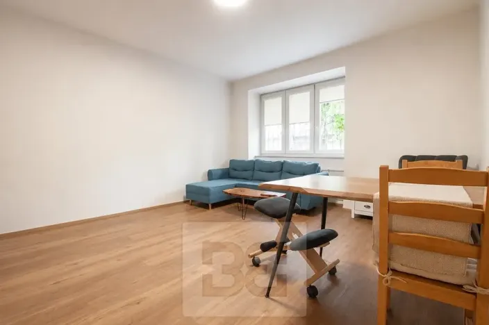 Pronájem bytu 2+1, Praha - Vršovice, Bajkalská, 58 m2