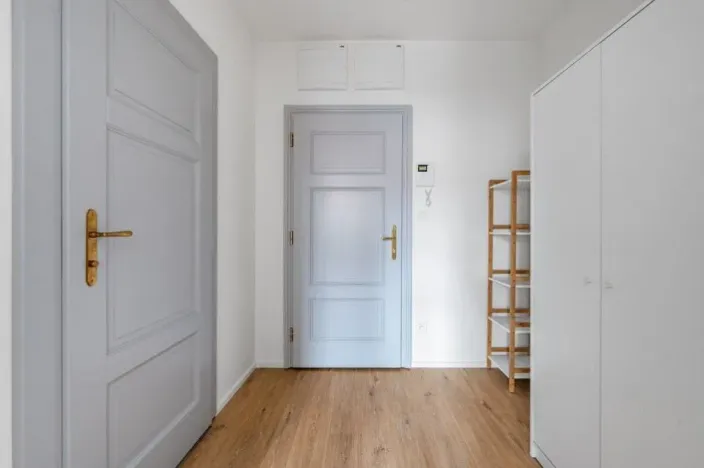 Pronájem bytu 1+kk, Praha - Karlín, Březinova, 38 m2