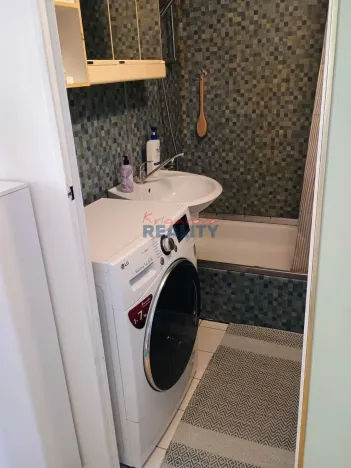 Pronájem bytu 1+1, České Budějovice - České Budějovice 7, Komenského, 52 m2