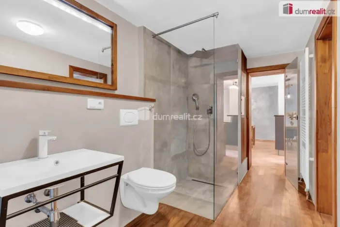 Prodej rodinného domu, Říčany - Jažlovice, Strmá, 160 m2