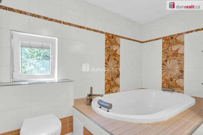 Prodej rodinného domu, Říčany - Jažlovice, Strmá, 160 m2