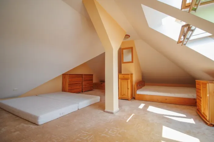 Prodej bytu 2+kk, Kašperské Hory, Klostermannova, 94 m2