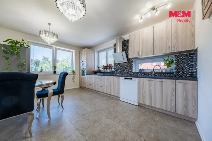 Prodej rodinného domu, Mukařov - Srbín, Do Vrchu, 379 m2