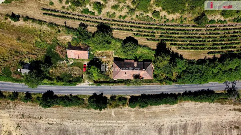 Prodej rodinného domu, Dolní Beřkovice, 337 m2