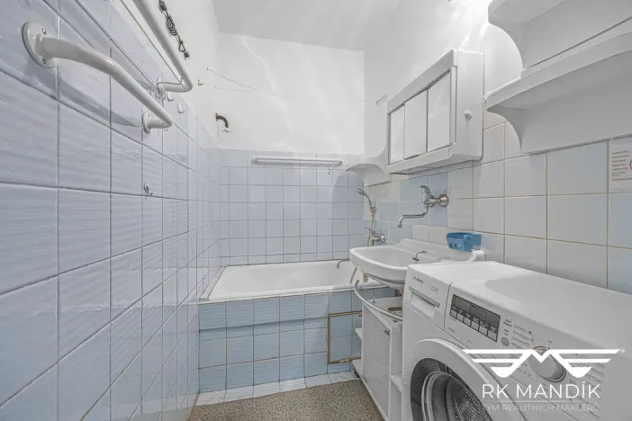 Prodej bytu 2+kk, Praha - Kobylisy, Slancova, 45 m2