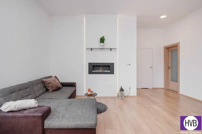 Prodej bytu 2+1, Králův Dvůr, Plzeňská, 64 m2