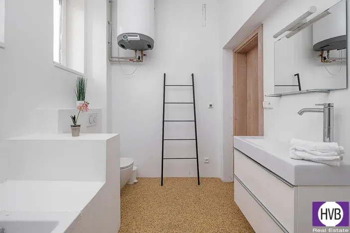 Prodej bytu 2+1, Králův Dvůr, Plzeňská, 64 m2